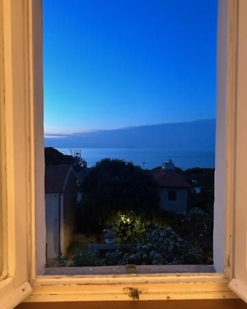 카프라리라 Maison Des Amis 빌라 외부 사진
